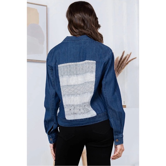 Boho Boutique Cropped Denim Button Top/Jacket Size L NWT - Picture 3 of 12